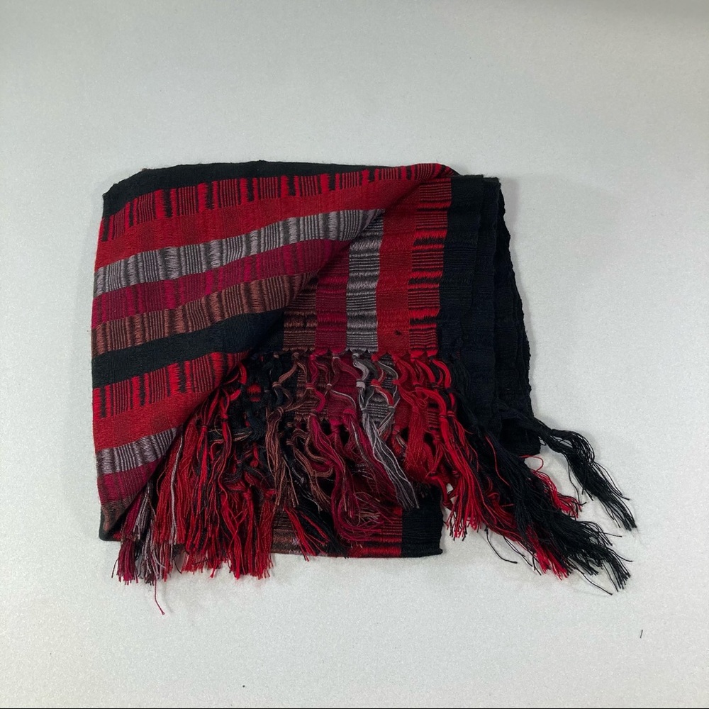 🔴5/$25 Red and Black Striped Scarf